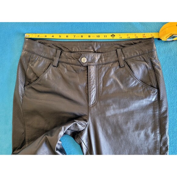 VTG Womens Harley Davidson 100% Genuine Leather Riding Pants Size 40/12 Embossed - Picture 6 of 16